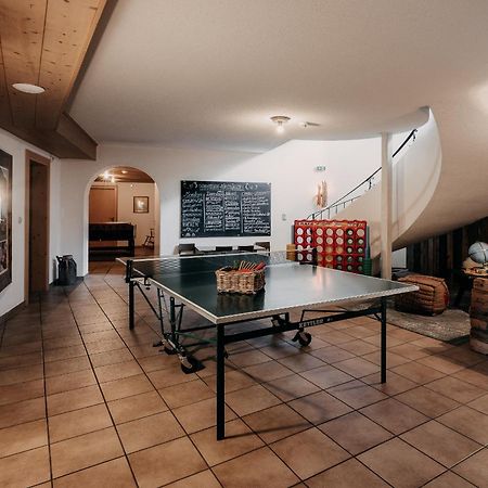Alpenappartements Cristall Ehrwald Bagian luar foto