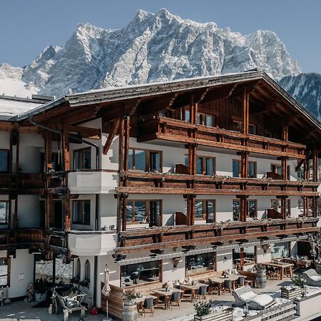 Alpenappartements Cristall Ehrwald Bagian luar foto