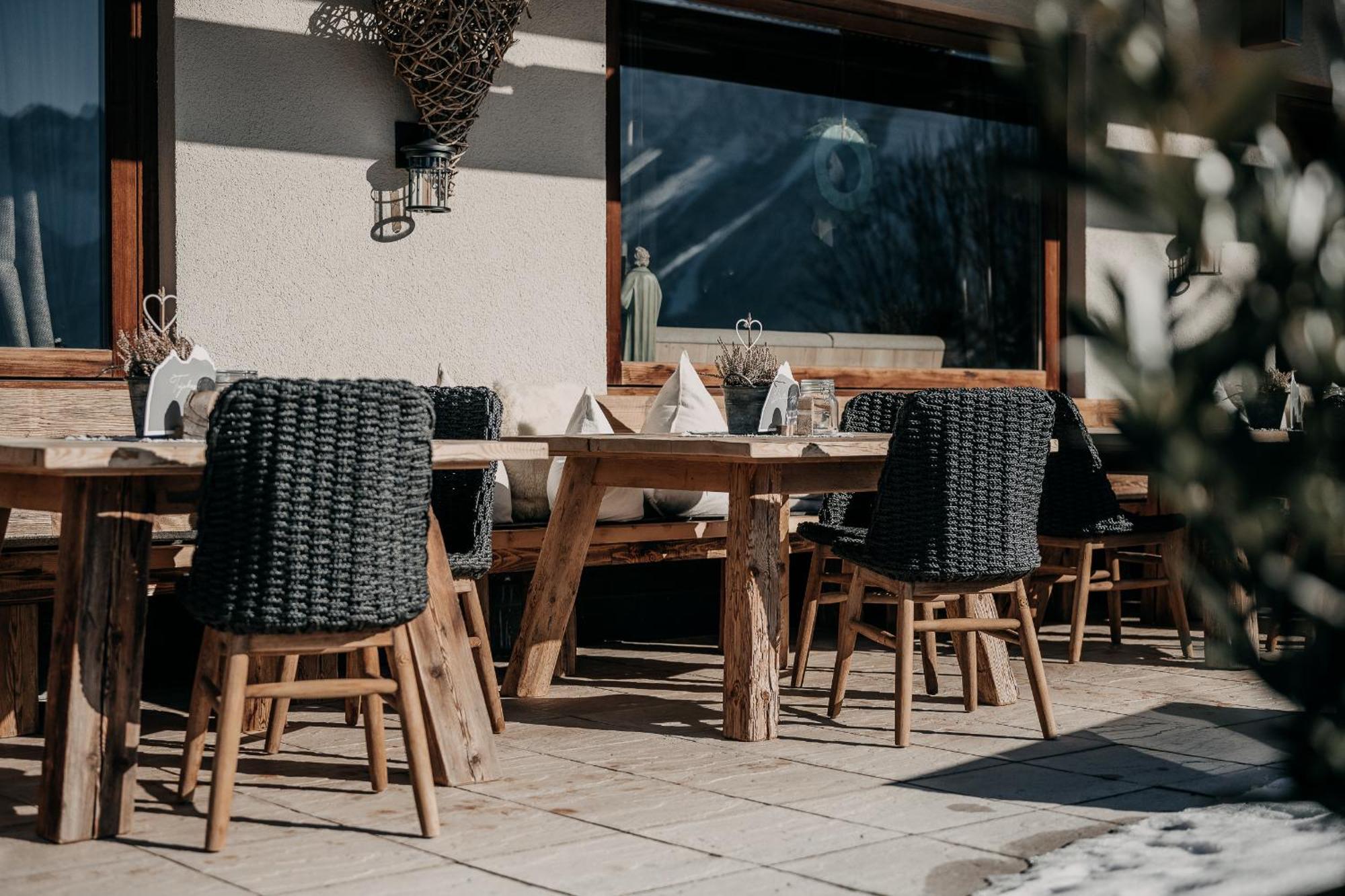 Alpenappartements Cristall Ehrwald Bagian luar foto