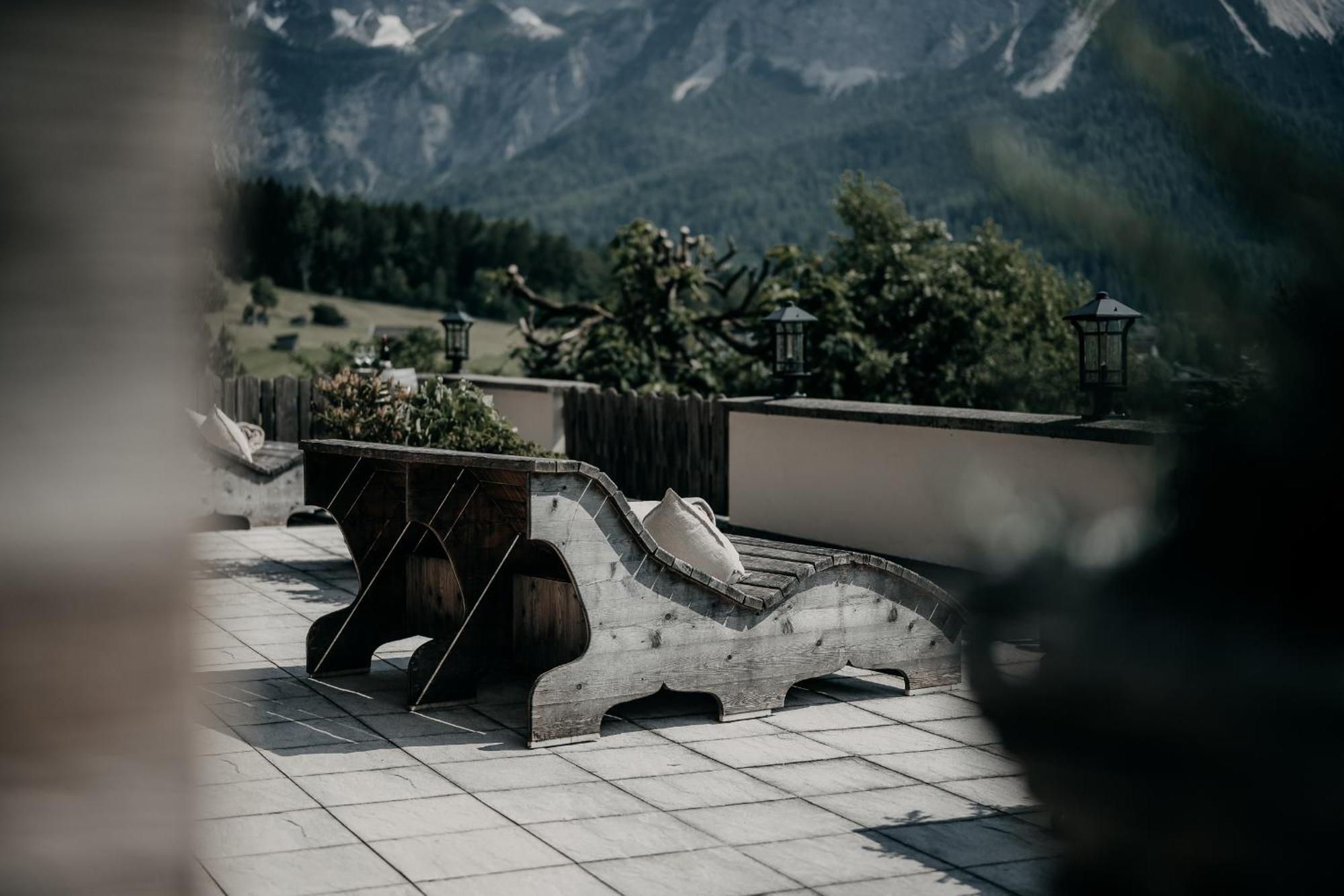 Alpenappartements Cristall Ehrwald Bagian luar foto