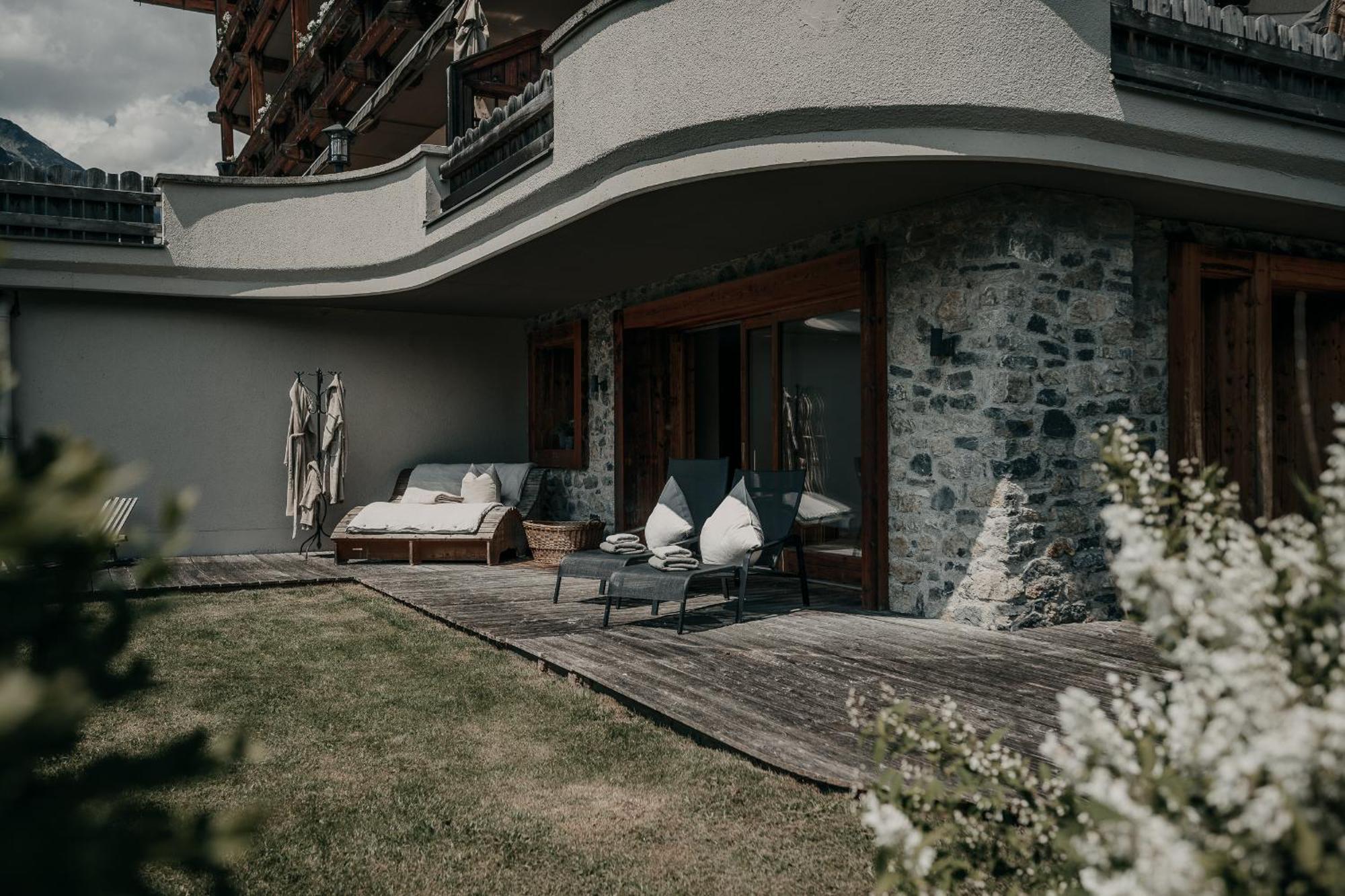 Alpenappartements Cristall Ehrwald Bagian luar foto