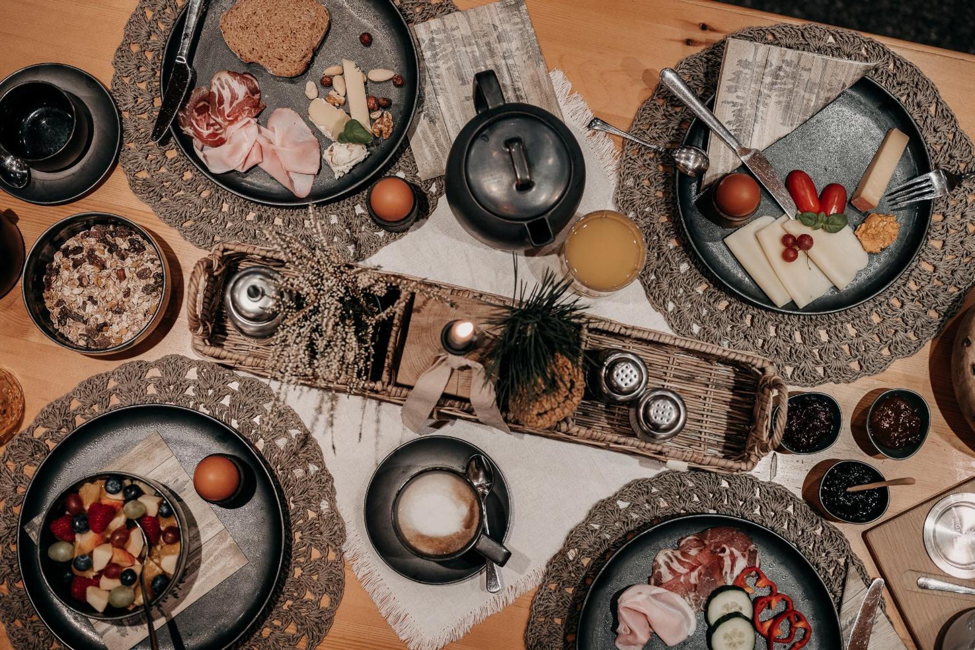 Alpenappartements Cristall Ehrwald Bagian luar foto