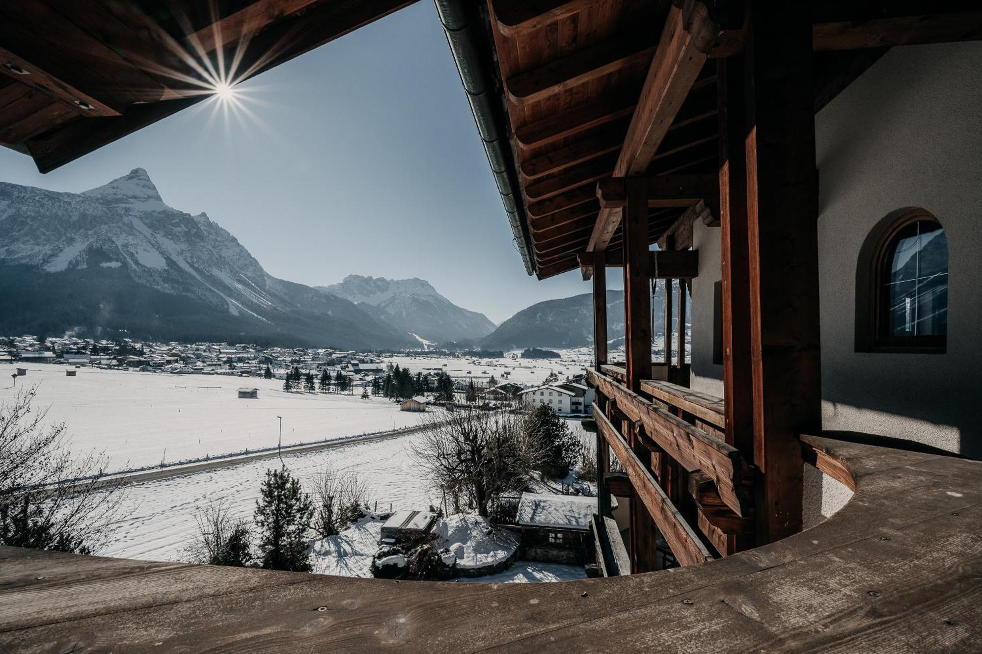 Alpenappartements Cristall Ehrwald Bagian luar foto